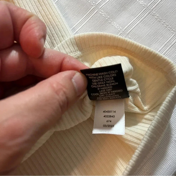 Super Soft by Torrid Rib Knit Faux Wrap Top Lace Sleeves Cream Women's 5X NWOT - Picture 3 of 7